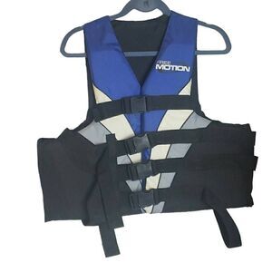 Free Motion Life Jacket